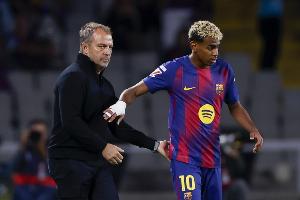 马卡：巴萨将控制亚马尔出场时间，可能会更多坐替补席