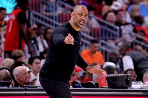 乌度卡：我们仍在试阵容&想给卡佩拉更多出场时间 DFS无复出日程