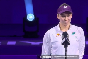 莱巴金娜：夺冠难以置信，萨巴连续两年年终第一是了不起的成就