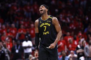 防守建功！希尔德使出死亡缠绕 巴特勒反击打进加罚