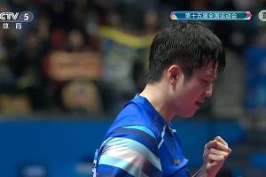 小胖反超！王楚钦vs樊振东第五局，樊振东11-5拿下3-2反超比分！