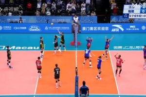江苏女排3-0福建女排晋级成年组决赛，将对阵上海与山东之间胜者