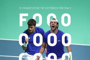 戴维斯杯决赛圈1/4决赛：卫冕冠军意大利2-0战胜奥地利，晋级四强