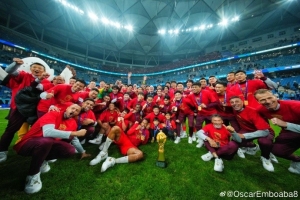 奥斯卡祝贺海港夺冠：祝贺所有我的队友、朋友和球迷们