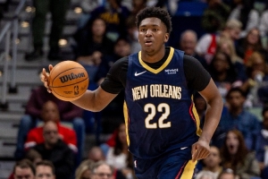 练级中！奎因14中6&8罚8中砍下20+9+3+2+2 费尔斯13中5拿到11+4+4