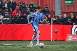 阿奇·格雷：巴黎可能是目前欧洲最强的球队，我们有很多地方要学