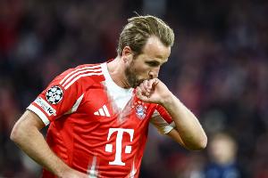 法尔克：凯恩续约谈判将在一月结束后进行，届时其解约金将失效