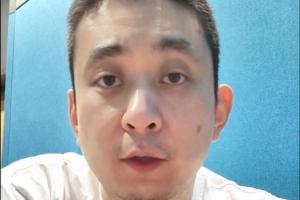 解说：让韩国男篮三分31中14 防守有大的问题 李贤重准了9个