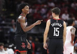 范弗里特：对火箭现状很满意 从没想过我们能成为进攻效率第一