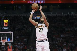 进攻状态不错！贾马尔·穆雷首节10分钟 5中3拿到12分