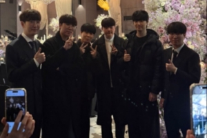 Chovy妈妈：Chovy会比Ruler晚一点去训练所 年底LCK典礼也去不了