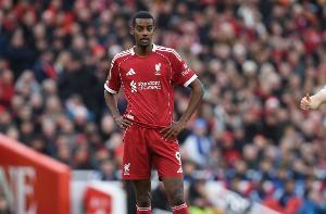 伊萨克6次代表利物浦英超出场终获进球，用时381分钟+10次射门