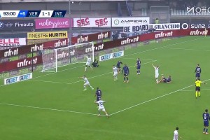 补时绝杀！巴雷拉传中，对手被干扰不慎送乌龙