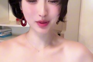 小姐姐：快船输给背靠背热火场场还得靠哈登小卡血C才艰难赢