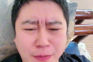 亚洲荣耀！当年邵佳一在矮脚虎哈斯勒的注视下完成德甲处子球