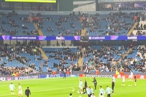 科幻片！切尔基高空精彩停球装逼成功