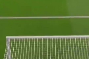 欧冠官推转发：这应该是梅西最为神奇的助攻之一