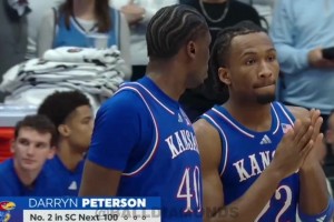 头脑冷静的得分杀手！状元大热皮特森面对北卡砍下22分集锦！