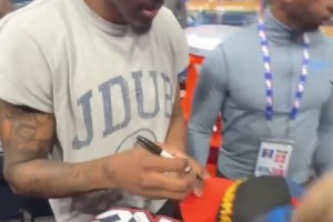 皮尔斯：詹姆斯从未去适配过任何人，通常是别人给他打下手