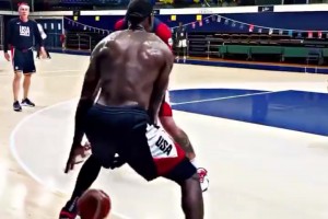 徐静雨:我打球像詹姆斯，翻身后仰跟詹姆斯一模一样