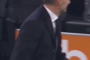 场下更精彩？唇语解读皇马vs埃尔切的教练对决！阿隆索的战术！