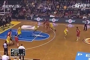 后来的事没人能想到！14年周琦在中国男篮首秀，实在太惊艳了！