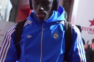 皇马TV炮轰：裁判在使坏，内格雷拉案让皇马少拿了4分！