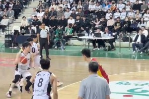 王猛：连输韩国两场，这一定是中国男篮历史上历史级别的惨败！